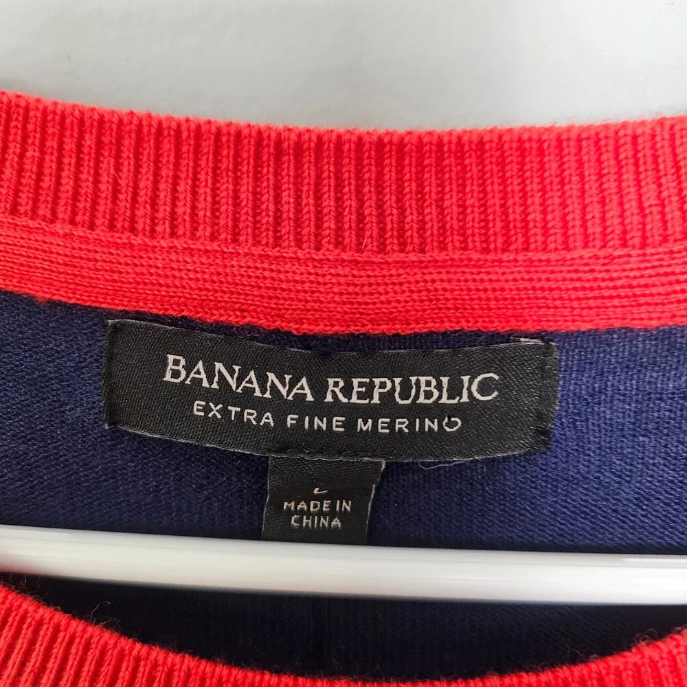 Banana Republic Merino Wool Colorblock Sweater L Navy Cream Preppy Classic